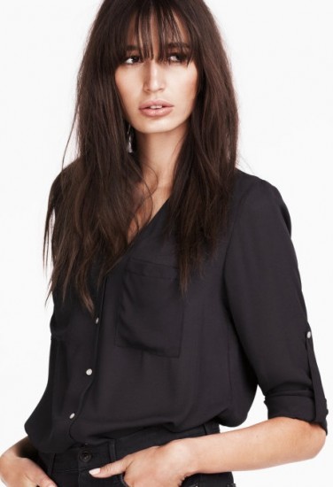 H&M sedef düğmeli siyah bayan baharlık gömlek modeli