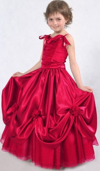 Kırmızı eteği güllü kız çocuk abiye elbise modeli