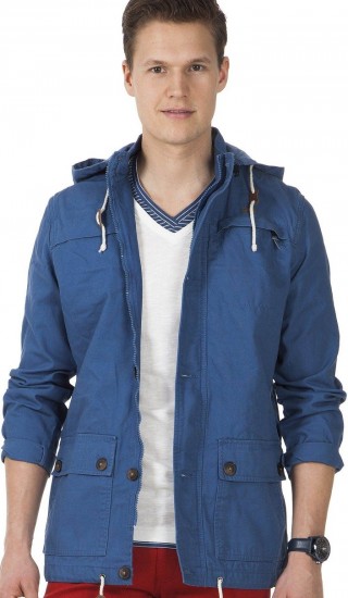 Mavi cepli kapşonlu Defacto erkek baharlık mont modeli
