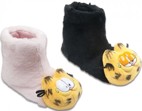 Pembe ve siyah Garfield kışlık ev botu modelleri