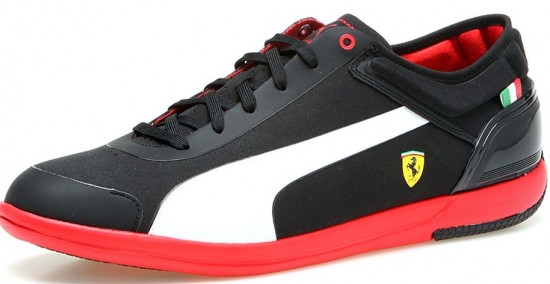 Puma kırmızı tabanlı beyaz şeritli siyah erkek spor ayakkabı modeli