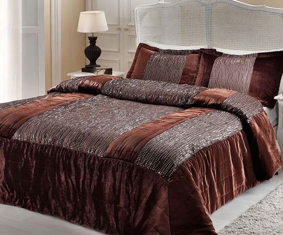 Taç Doren kahverengi çift kişilik yatak örtüsü modeli