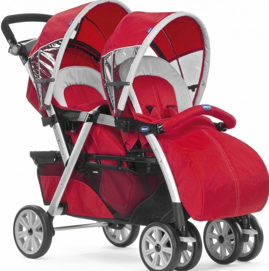 İkizler için kırmızı Chicco bebek arabası modeli