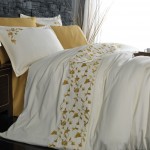 Cleopatra gold Merinos pamuk saten nevresim takımı modeli
