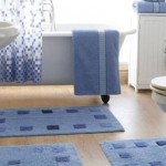 Kare desenli mavi banyo paspas takımı modeli
