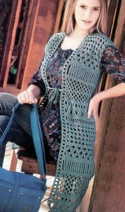 Koyu yeşil uzun bayan yelek modeli
