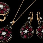 Kırmızı taşlı sarı altın Koçak Gold takı seti modeli