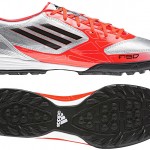 Kırmızı ve gümüş rengi Adidas erkek spor ayakkabı modeli