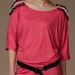 Omuzları detaylı pembe baharlık tunik modeli