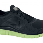 Parçalı yeşil tabanlı siyah koşu için Nike erkek spor ayakkabı modeli