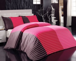Çizgili pembe Merinos saten nevresim takımı modeli