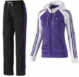 Üstü kapşonlu mor beyaz siyah Adidas bayan eşofman takımı modeli