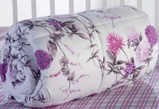 İstikbal Sleepwell Floral pembe mor çiçekli yorgan modeli